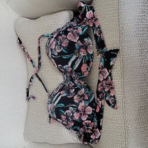 VENUS Bikini Top only